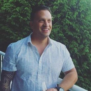 Meet your Posher, John